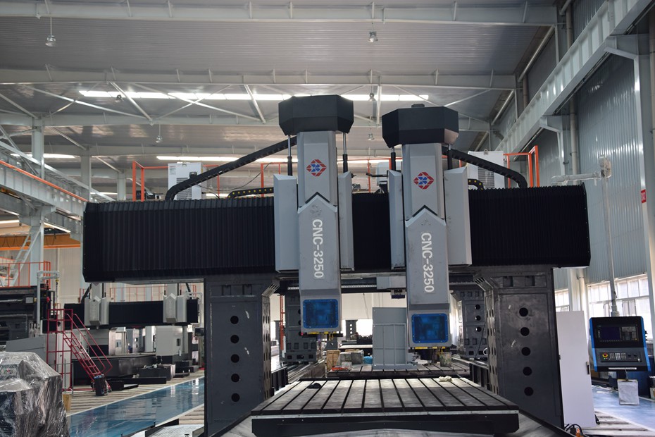 使用雙頭銑床執(zhí)行加工時需要注意哪些問題.jpg 使用雙頭銑床執(zhí)行加工時需要注意哪些問題.jpg